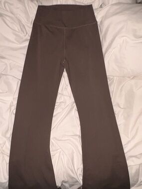 Women’s Wide-Leg Yoga Pants in Brown
